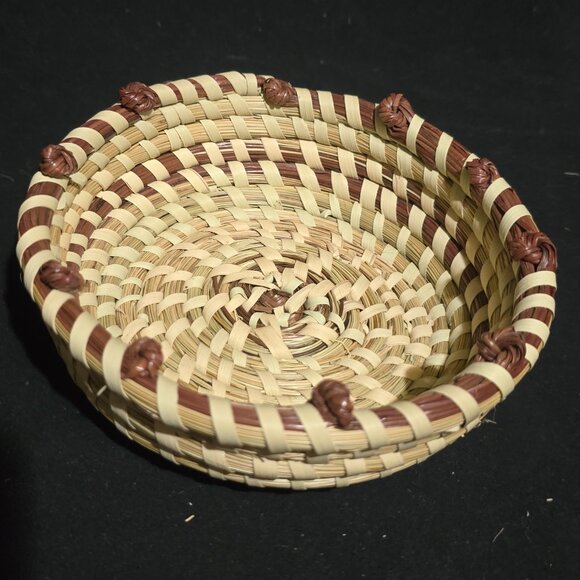Signed Charleston SC Sweetgrass Basket - Nancy White - 6"W x 2"H - Picture 1 of 5